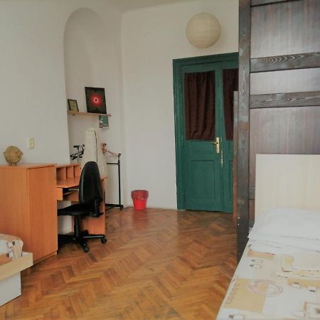 Coffee Home Hostel Lviv Ngoại thất bức ảnh