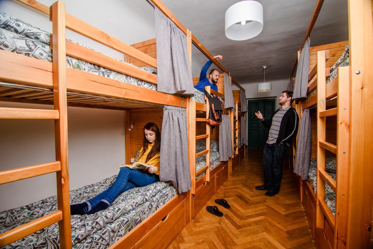 Coffee Home Hostel Lviv Ngoại thất bức ảnh