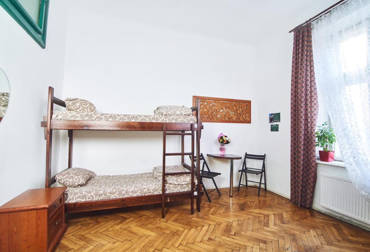 Coffee Home Hostel Lviv Ngoại thất bức ảnh